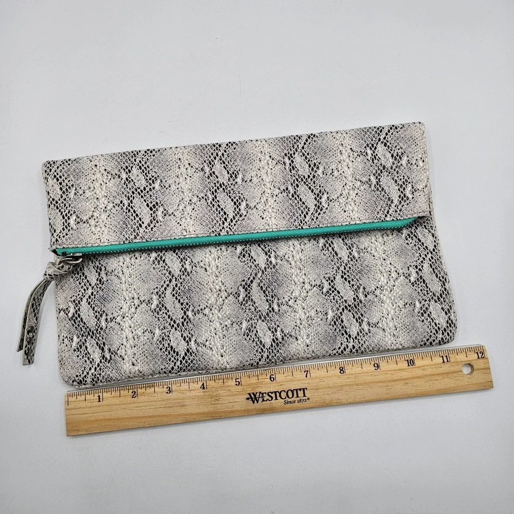 American Eagle Clutch‎ Gray Snake Print Zipper Foldover Wallet Makeup Purse
